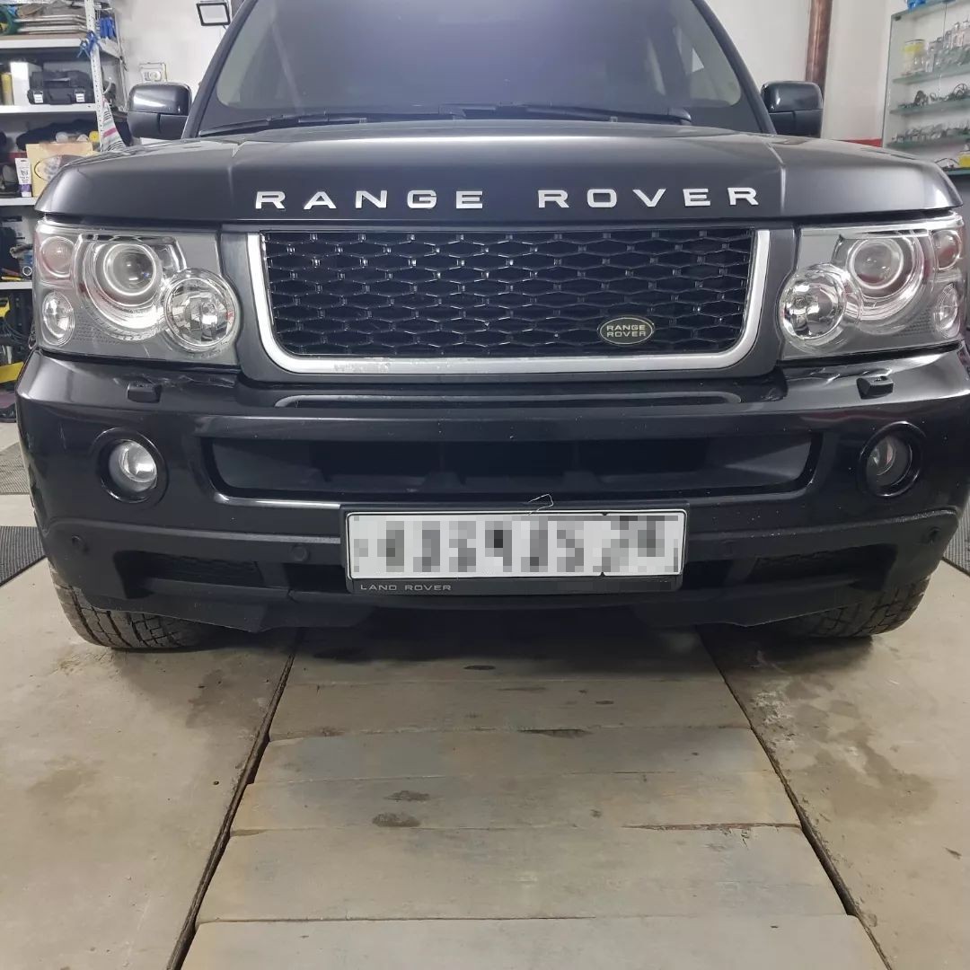 Рендж Ровер в техцентре