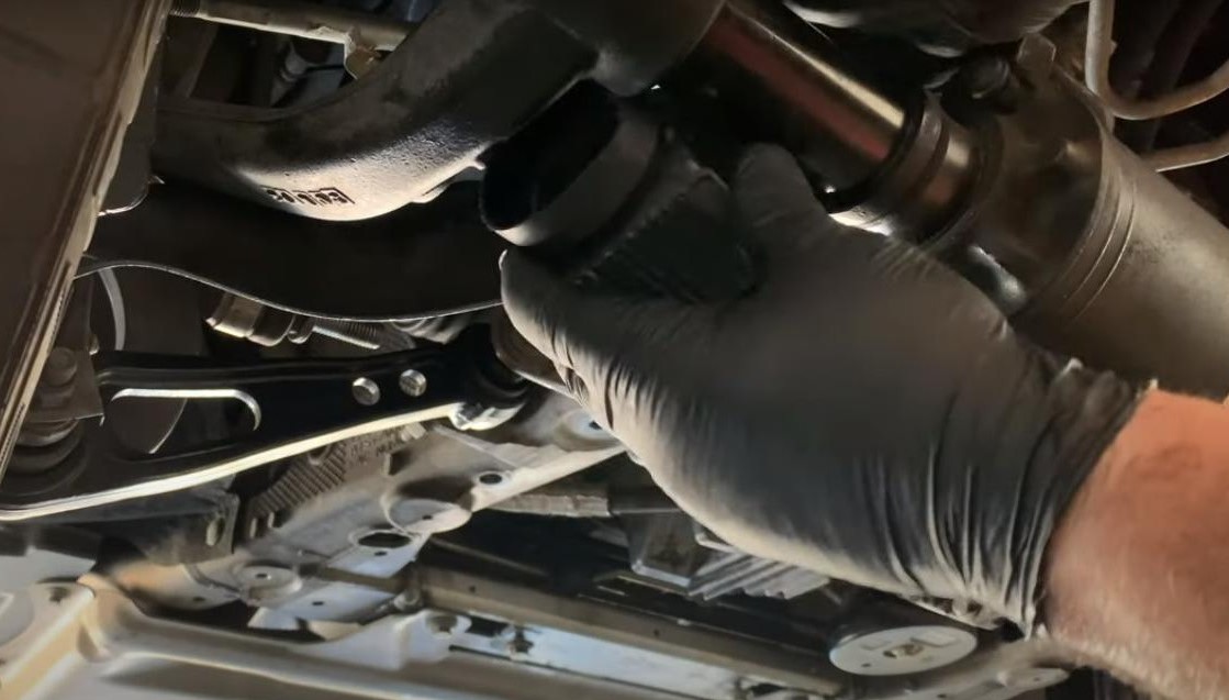 Замена втулок стабилизатора Рендж Ровер